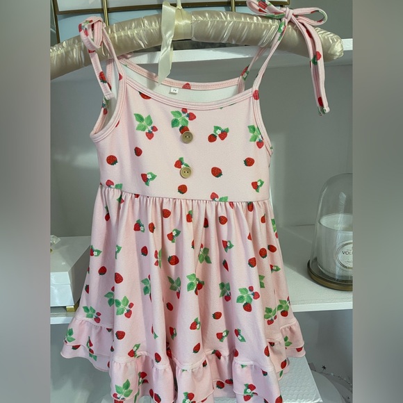 Jane + Jo Girls Strawberry Print Pink Dress size 7Y EUC - Picture 2 of 5